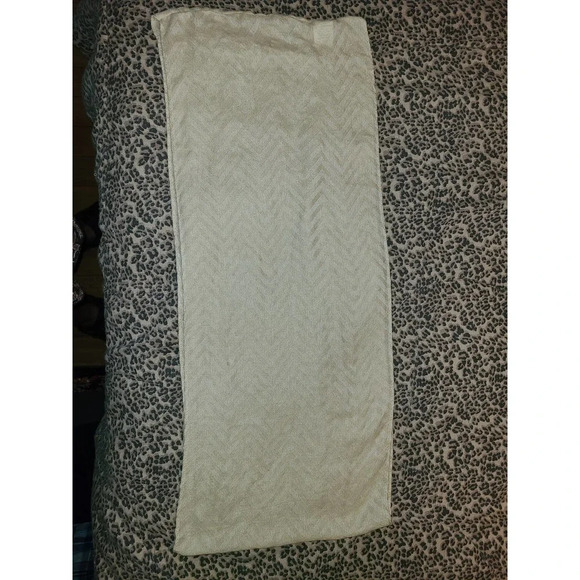 Lot of 4 Scarves: Women's Headscarf/Neck Scarf One Size Multicolor (AH) - Picture 16 of 16